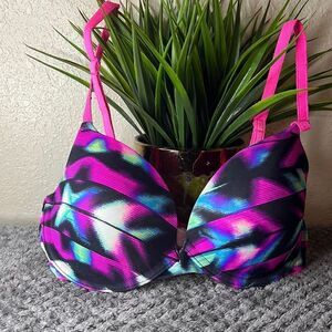 PINK Victoria’s Secret Wear Everywhere Demi    Bra 32C